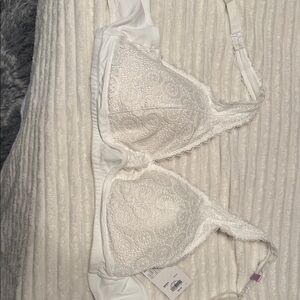 Kohl's White Lace Bra